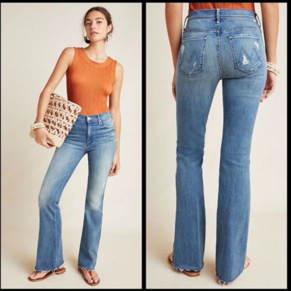 Mother The Weekender Fray Flare Jeans in Graffiti Girl 26 - Picture 4 of 12